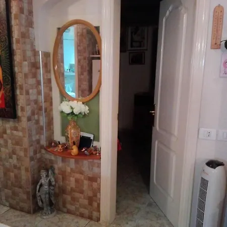 202 Shining Diamond * Los Cristianos (Tenerife)